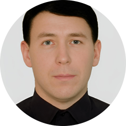 Азат Усманов