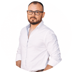 Михаил Холодов