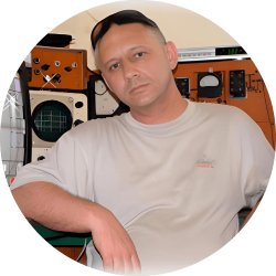 Михаил Ванюшин