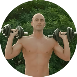 Роман Помазанов